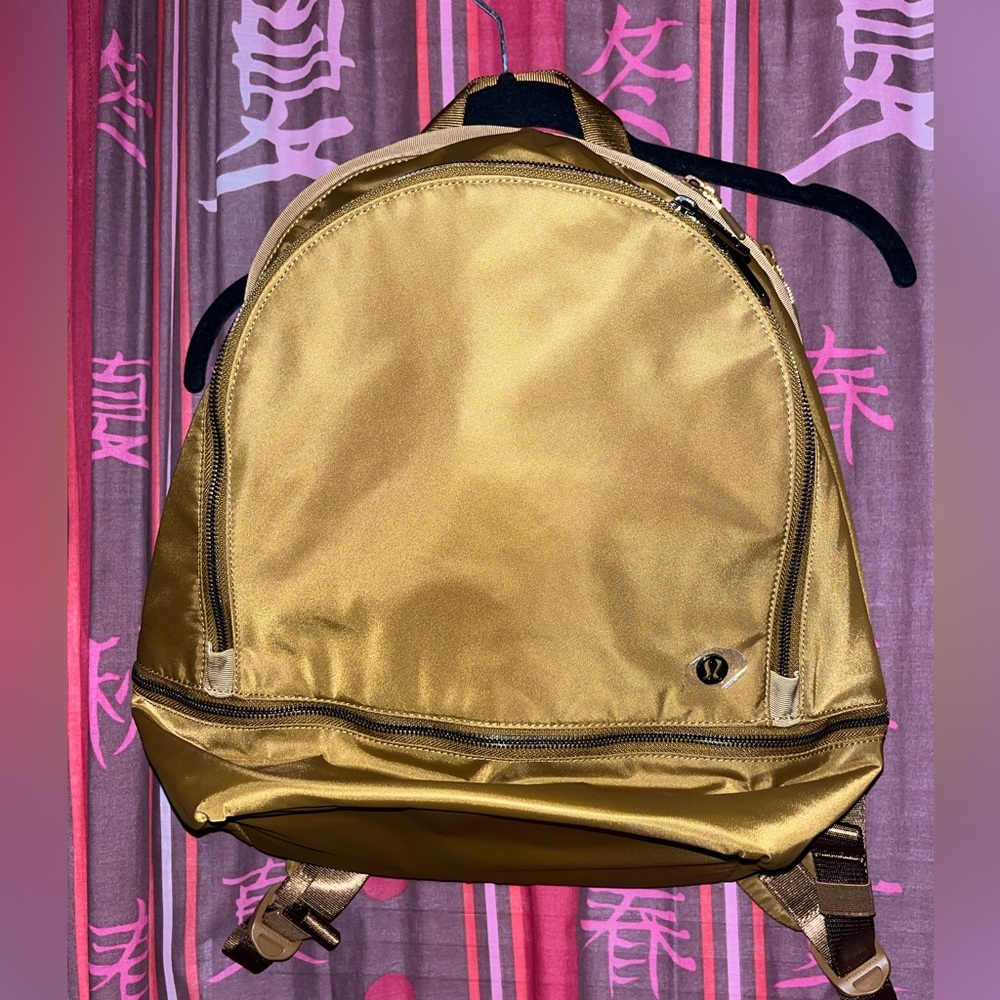 NWT Lululemon City Adventure backpack color BTCA